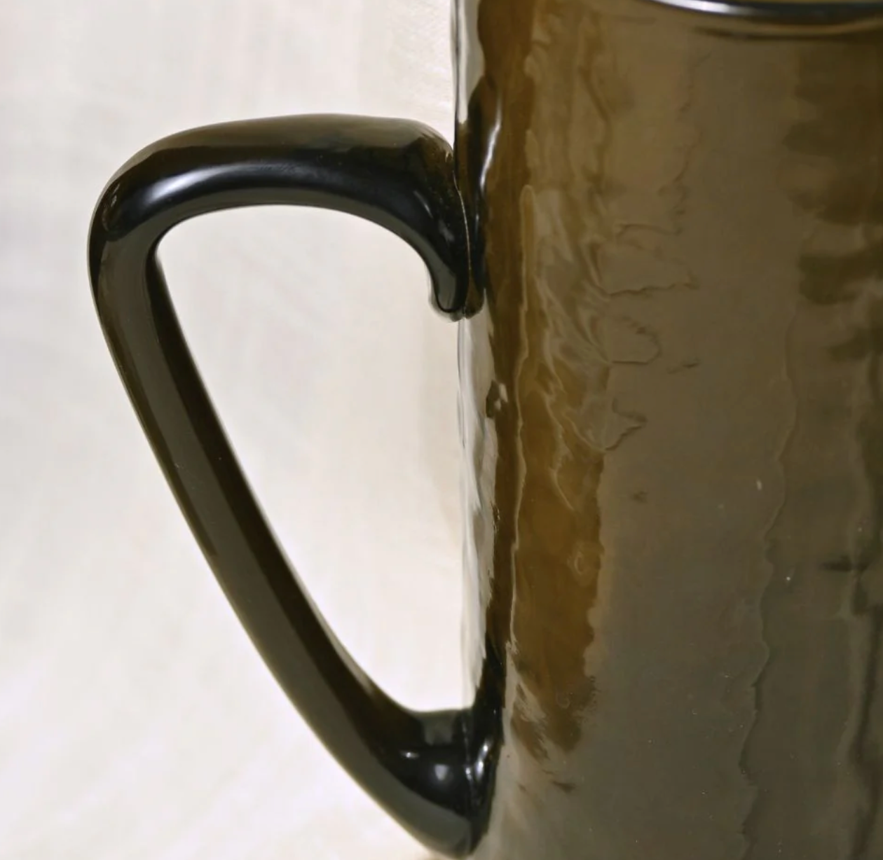Le Pichet en Verre Martelé poignée
Les Choses qu'on Aime