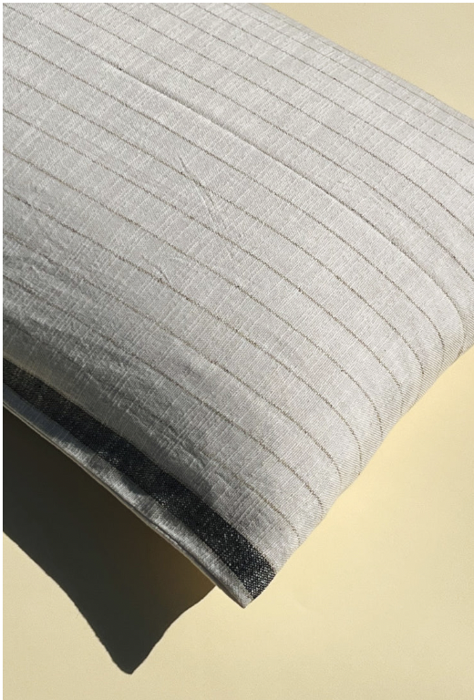 Minimalist cushion covers