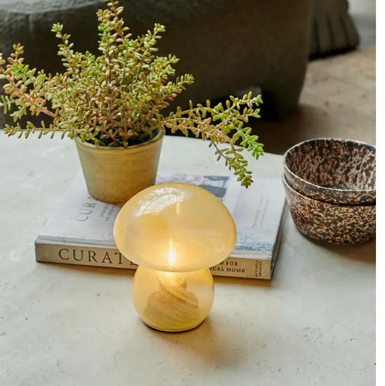 La Lampe Mushroom Jaune