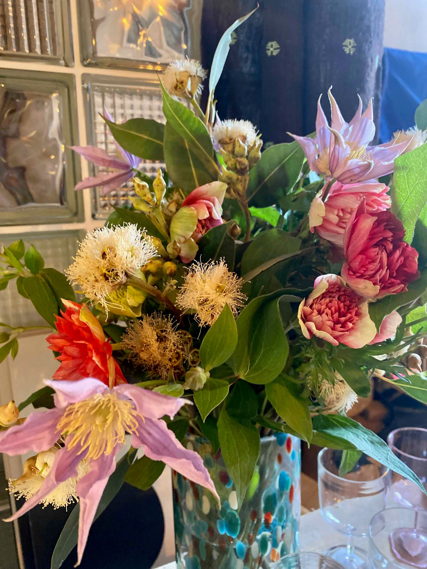 Le Vase Léopard Multicolore fleuri Les Choses qu'on Aime