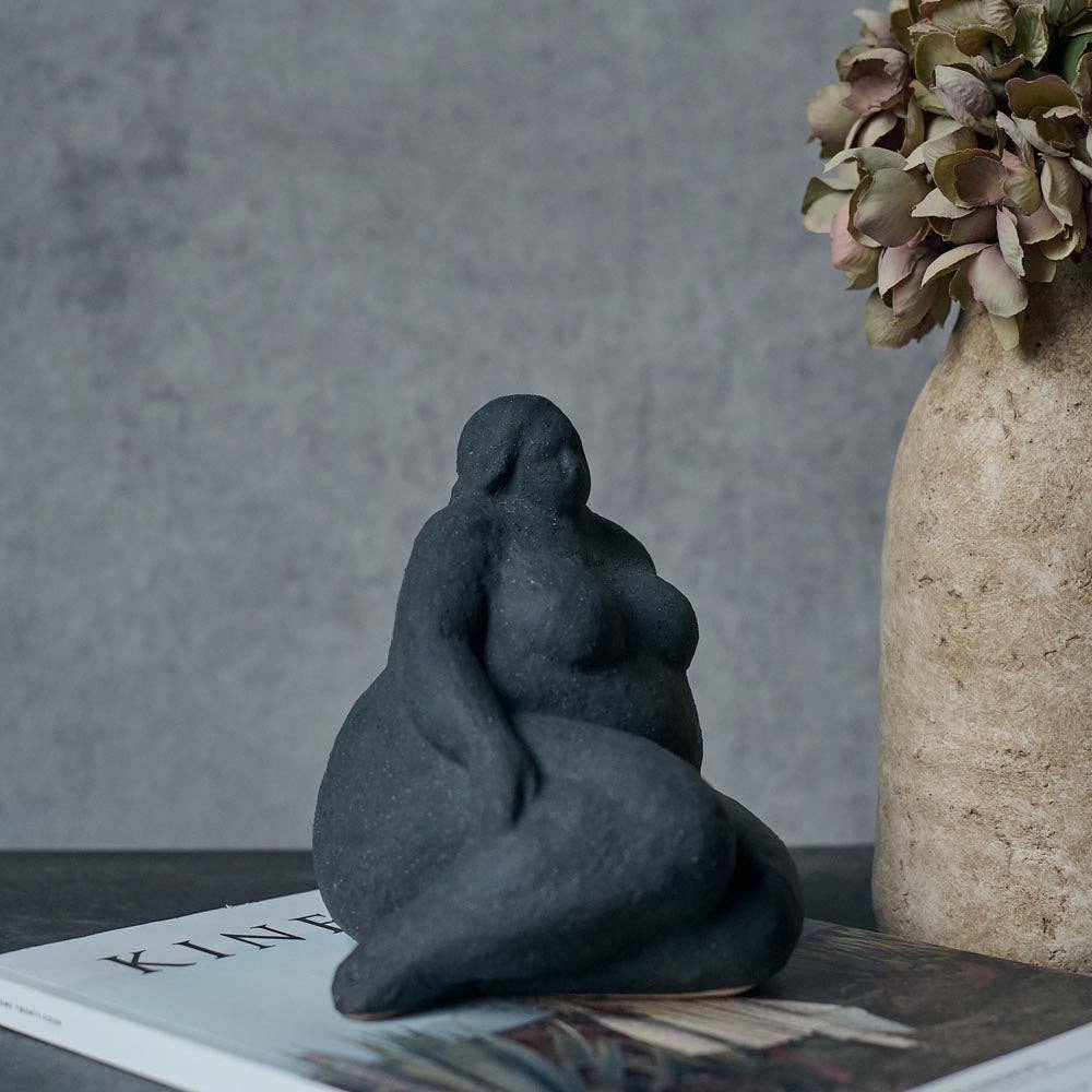 La Sculpture en céramique Rolinda Les Choses qu'on Aime