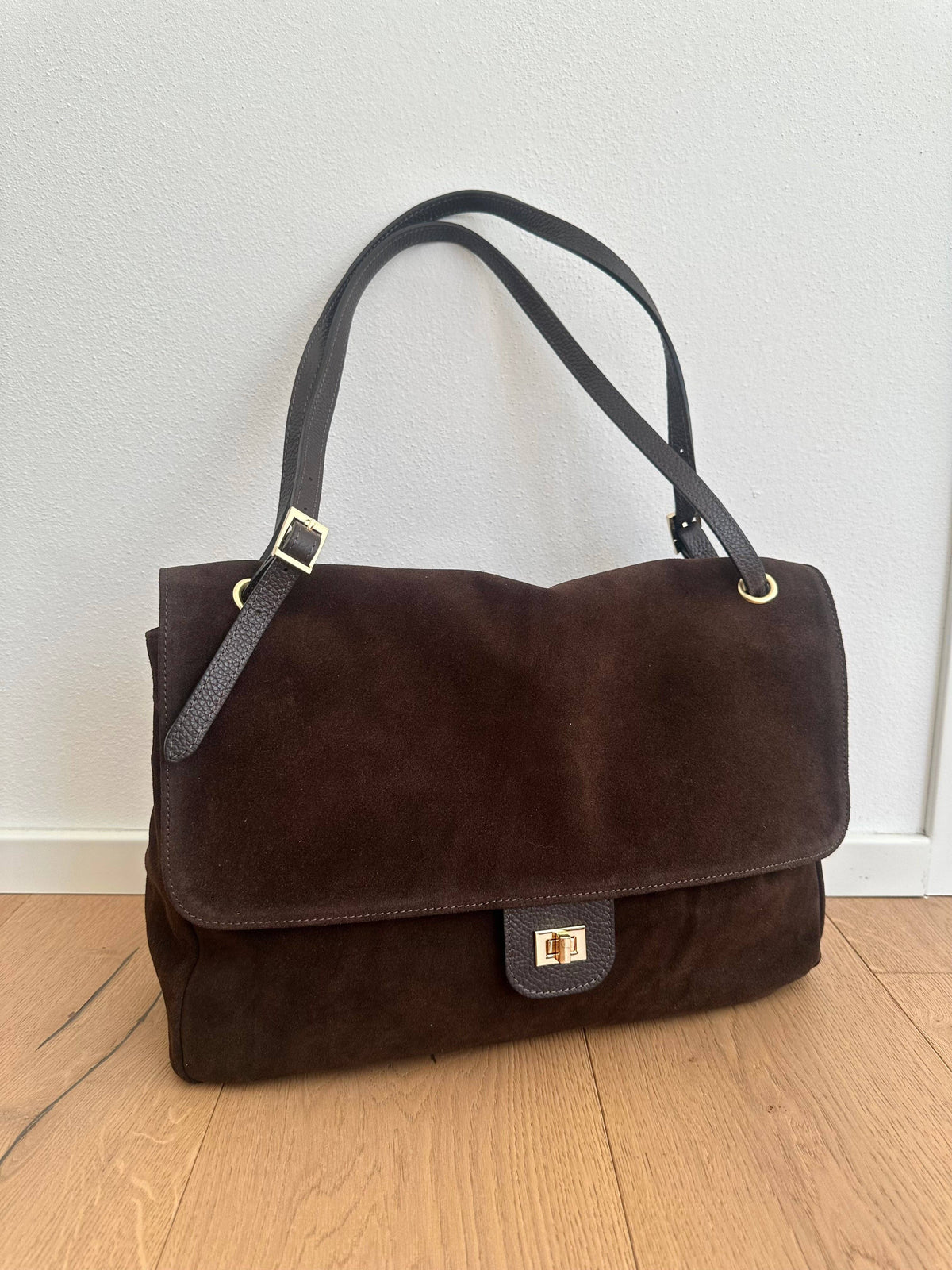 Le Sac Epaule Annabel en Daim GM