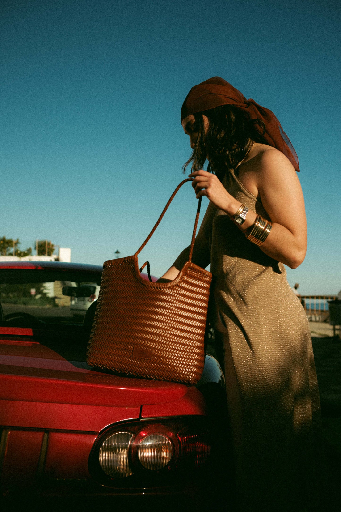 Sac cabas tissé artisanal en cuir caramel - Sook Stainable