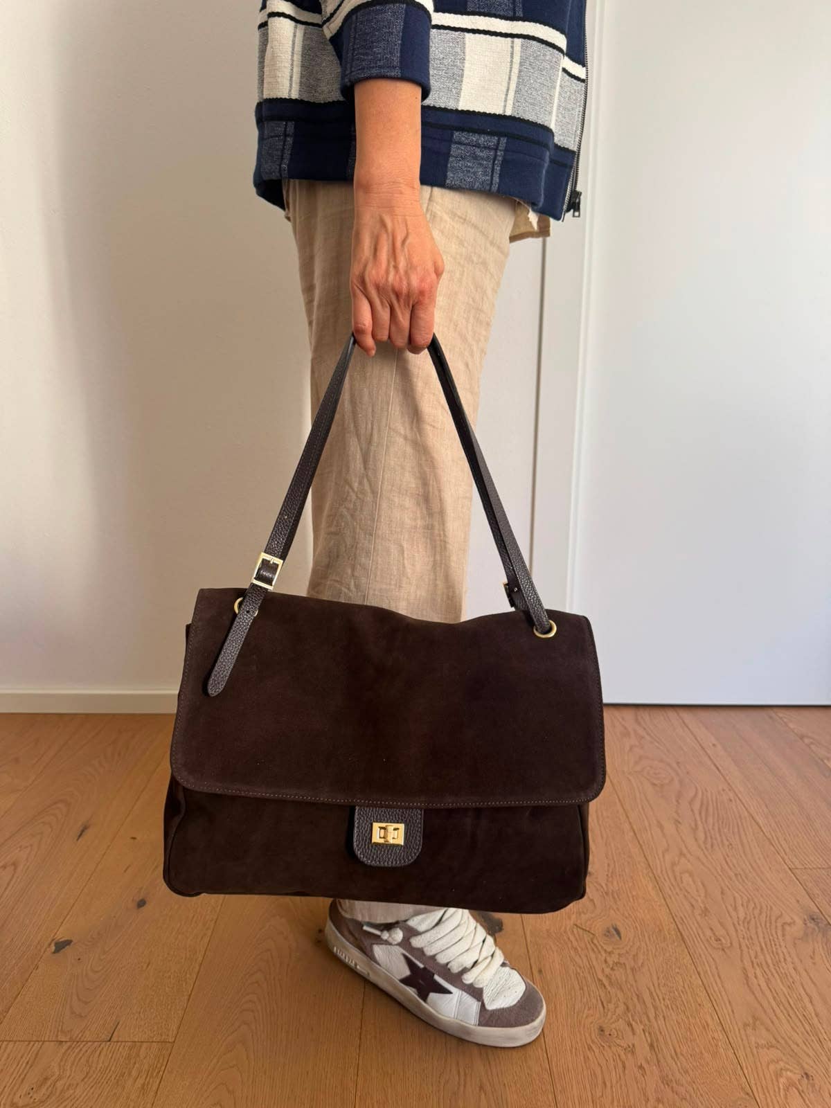 Le Sac Epaule Annabel en Daim GM