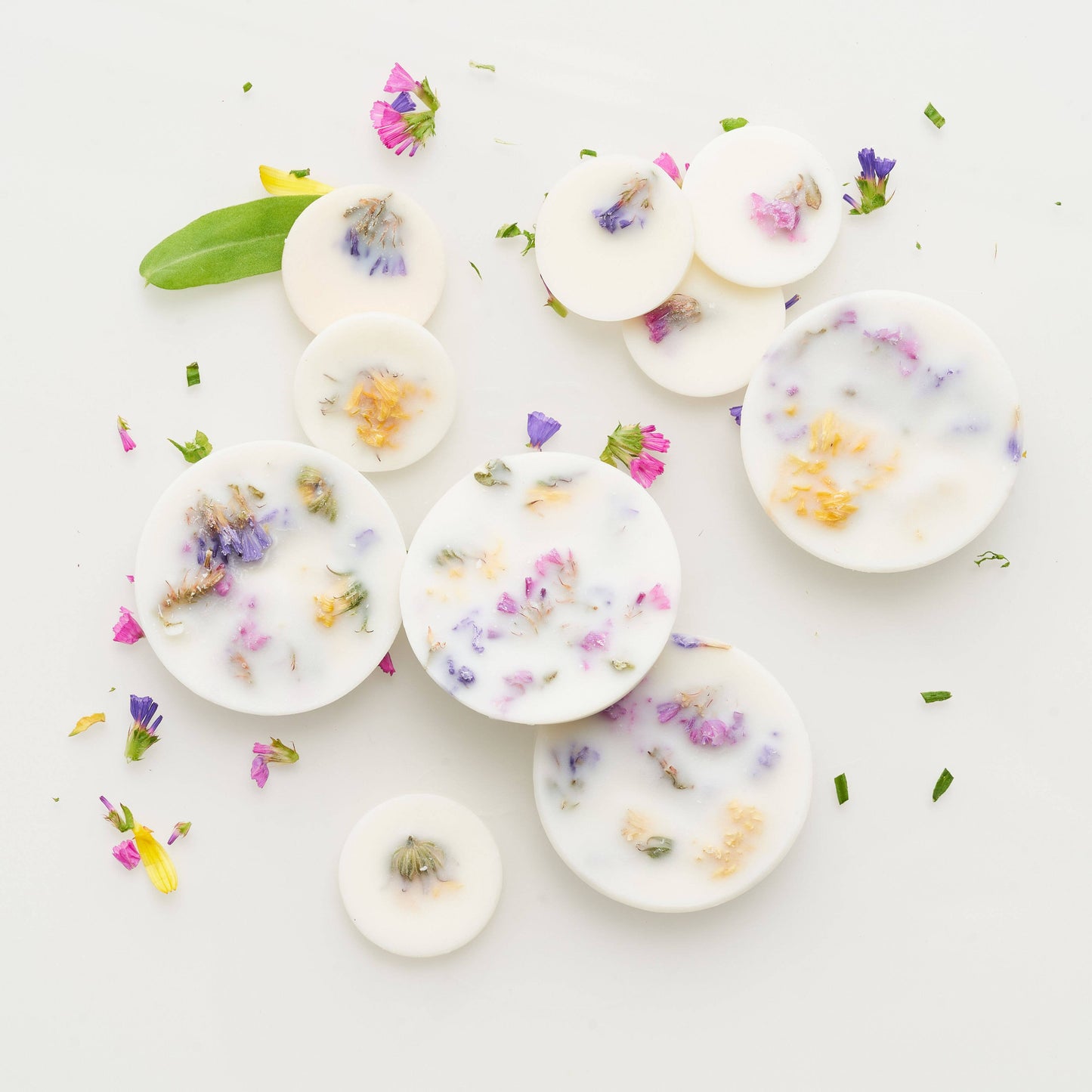 Rondes de cire de soja parfumées aux fleurs sauvages