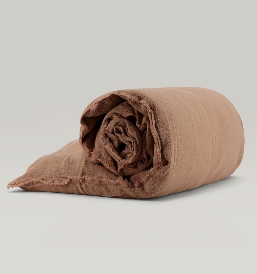 Le sofa cover rose Les Choses qu'on Aime