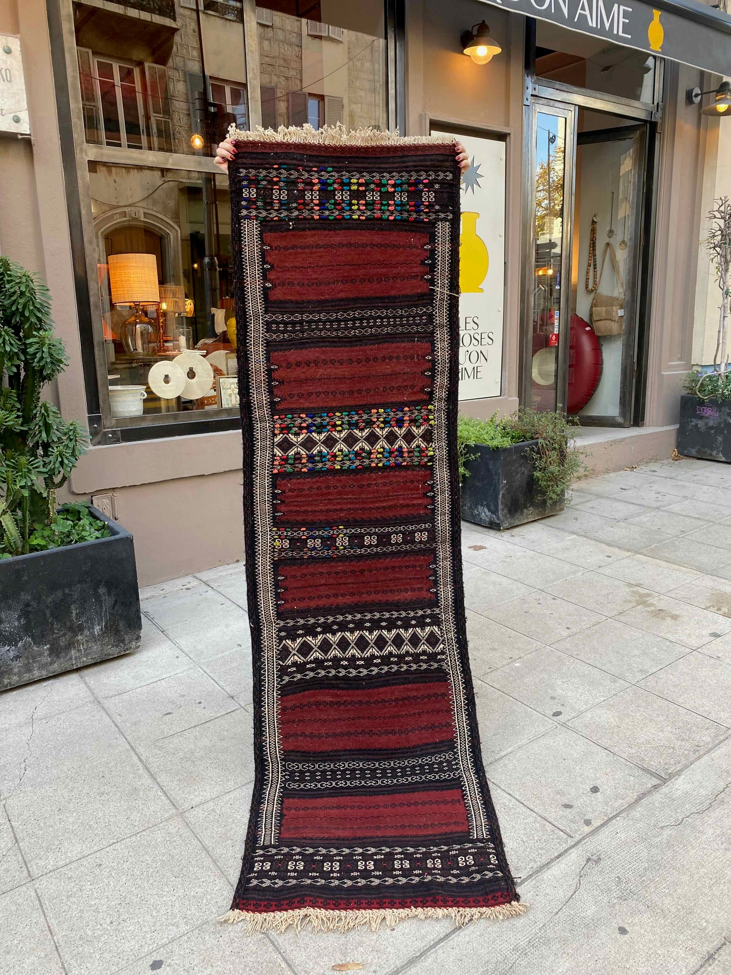 La alfombra de pasillo Kilim