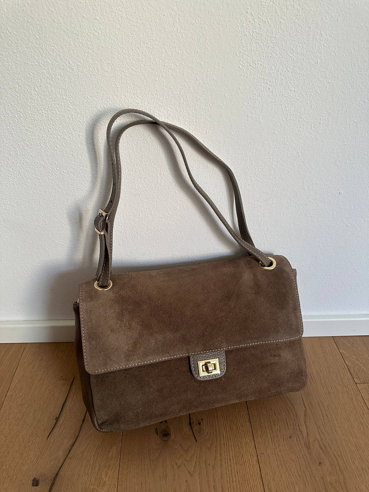 Le Sac Epaule Annabel en Daim MM