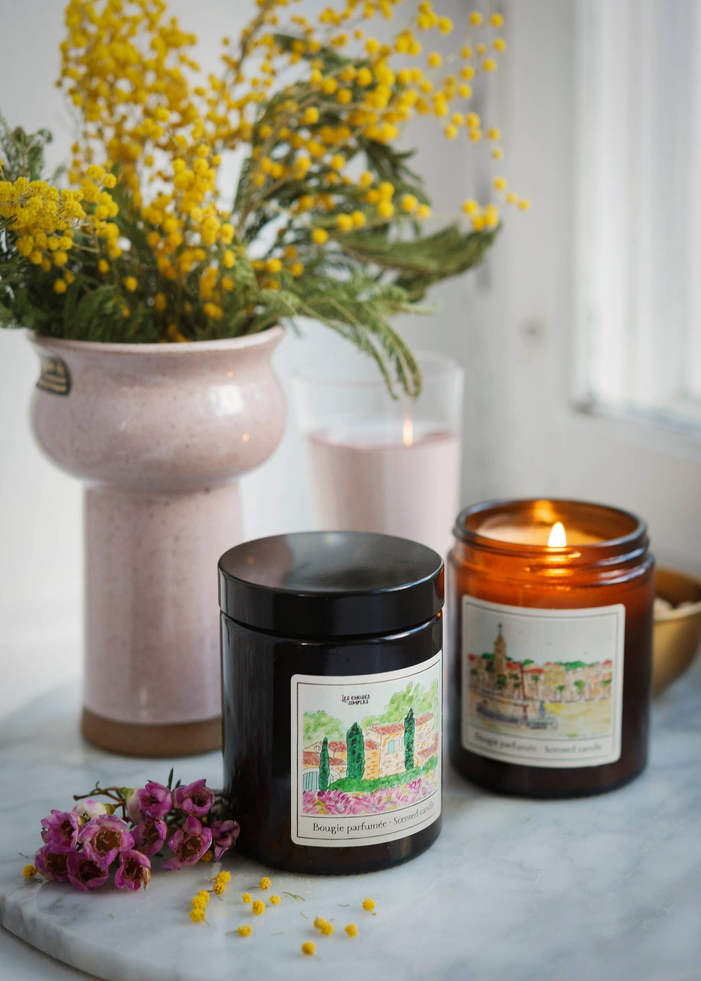 Bougie parfumée moyenne à la cire de soja « La Mer » (ambre)