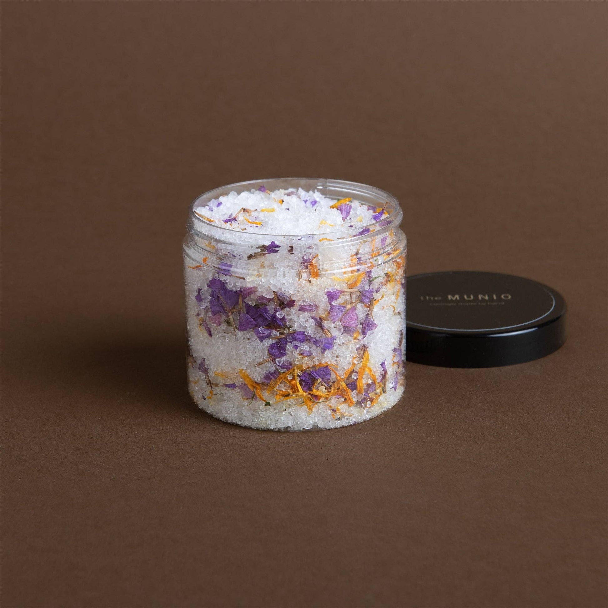 Les Sels de Bain aux Fleurs Sauvage Les Choses qu'on Aime ouvert