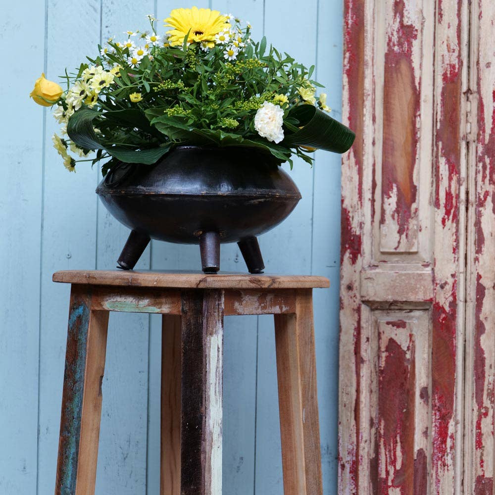Tabouret Baby 64 en bois recyclé au style vintage