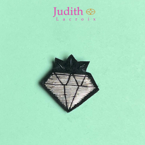 La Broche Diamant Noir Les Choses qu'on Aime